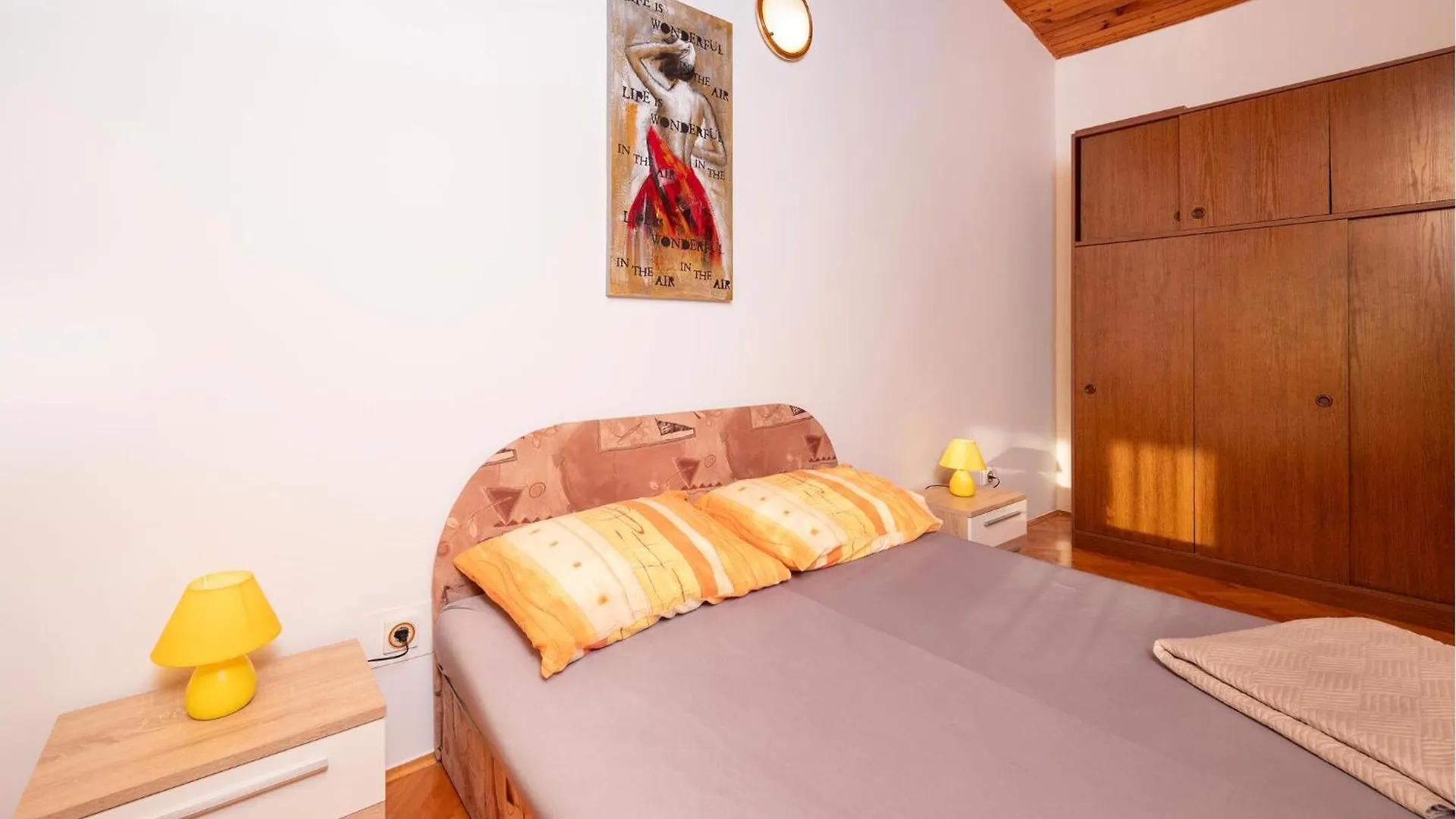 Cozy Apartment In Fazana With Wifi 0*,